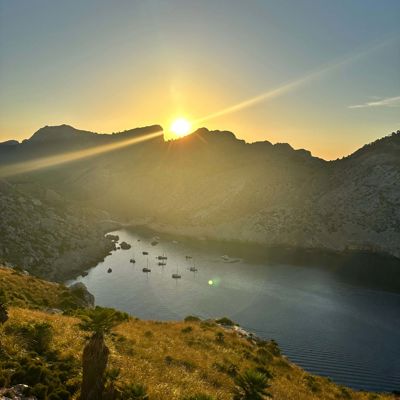 sailing boats mooring
