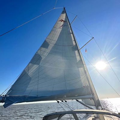 Elvstrøm Sails on Hanse Yacht