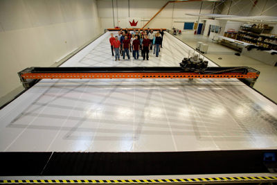 Elvstrøm Sails EPEX stringing machine