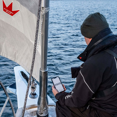 Hallberg Rassy 69 test with Elvstrøm Sails